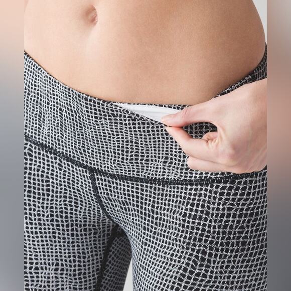 Lululemon Wunder Under Pant III Fall Net White Black Size 6 - Picture 3 of 11